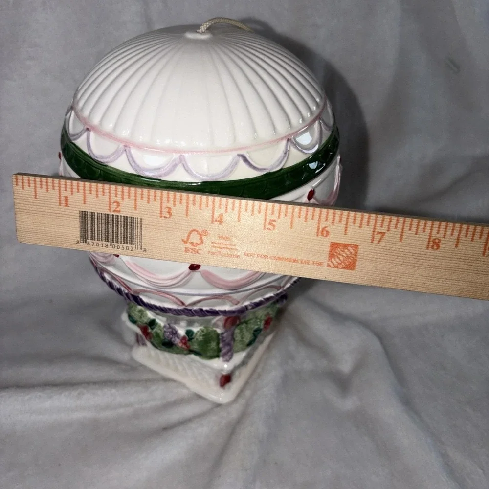 Vintage 80s Sigma the Tastesetter Victorian Ascension Hot Air Balloon Cookie Jar